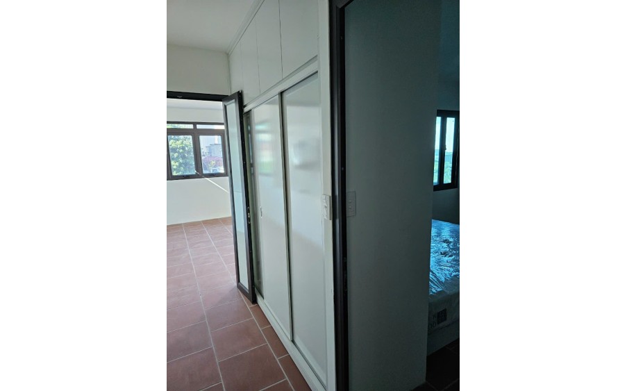 CHO THUÊ LÀM CHDV NGÕ HÀNG THỊT, 70M2, 4 TẦNG, 5 PHÒNG 35 TRIỆU - FULL ĐỒ